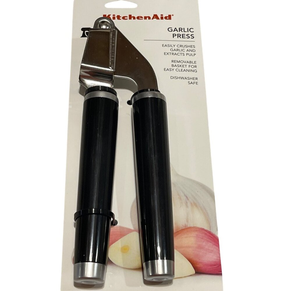 KitchenAid Black Garlic Press KE132OHOBA VHTF NEW With Tags!